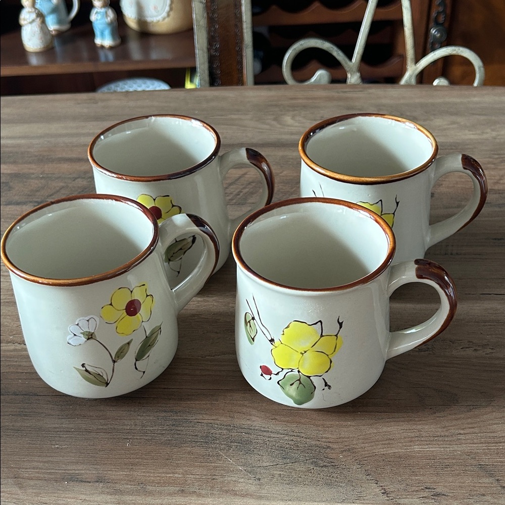 Set of 4 Vintage 1950s Mid Century Festival Gres stoneware mug Yellow Flower